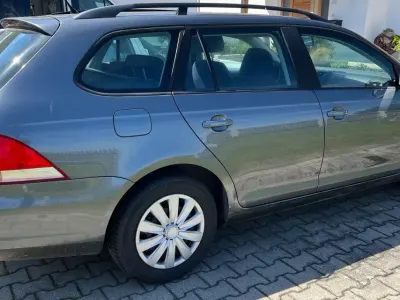 Gebraucht VW Golf VI Trendline 102 PS (75 kW) 2009 Kleinwagen