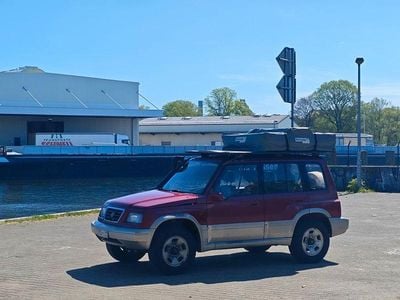 Usata Suzuki Vitara 136 CV (100 kW) 1998 Rosso SUV