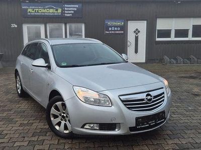 Gebraucht Opel Insignia Edition 131 PS (96 kW) 2009 Silber Kombi