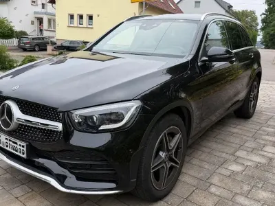 Gebraucht Mercedes GLC300 AMG 245 PS (180 kW) 2019 Schwarz SUV