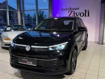 Gebraucht VW Tiguan Goal 131 PS (96 kW) 2025 Schwarz SUV