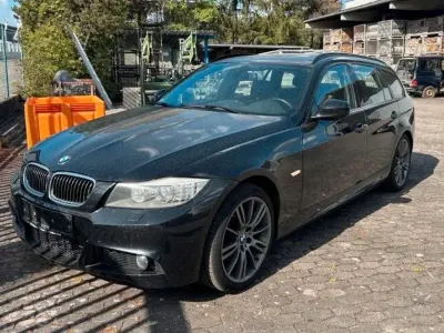 Gebraucht BMW 330 M Sport 2012 Schwarz Kombi
