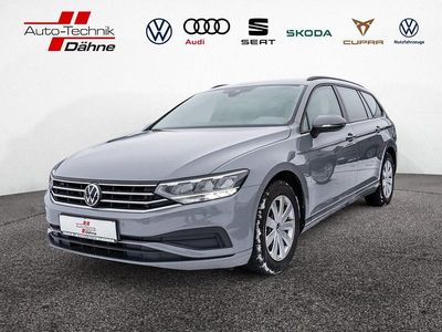 Gebraucht VW Passat Conceptline 150 PS (110 kW) 2022 Grau / mondstein grau Kombi