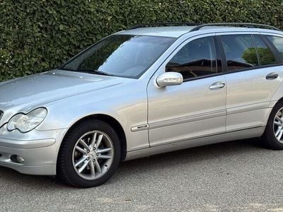 Mercedes 200