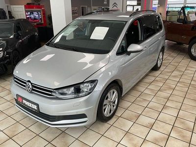 Gebraucht VW Touran Comfortline 150 PS (110 kW) 2021 Silber Van / Kleinbus