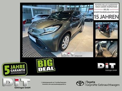 Gebraucht Toyota Aygo X Comfort 72 PS (52 kW) 2022 Cardamon green metallic/ night sky black SUV