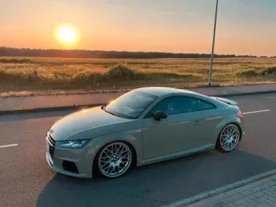 Gebraucht Audi TT S-Line 230 PS (169 kW) 2015 Silber Coupé