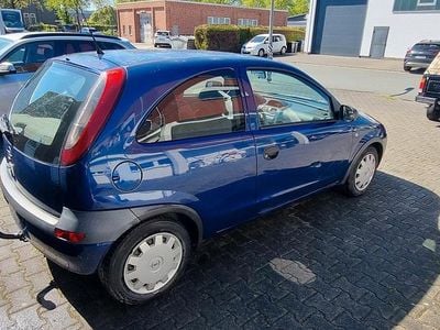 Second-hand Opel Corsa 58 CP (42 kW) 2003 Albastru Hatchback