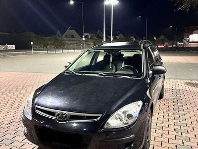 Gebraucht Hyundai i30 Style 140 PS (102 kW) 2009 Kombi