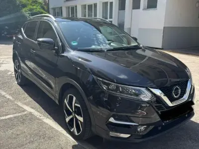 Gebraucht Nissan Qashqai Akari 158 PS (116 kW) 2021 Schwarz SUV