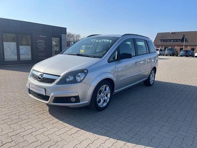 Gebraucht Opel Zafira Edition 105 PS (77 kW) 2005 Starsilber/silver iii metallic Van / Kleinbus