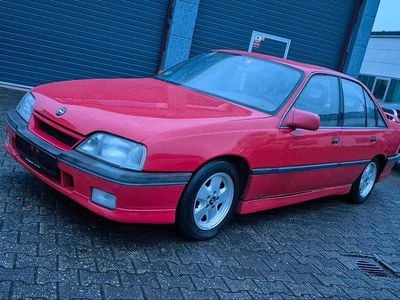 Rot Gebraucht 1987 Opel Omega Limousine | 3.450 €