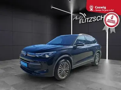 Gebraucht VW Tiguan Life 150 PS (110 kW) 2025 Grenadillschwarz metallic SUV
