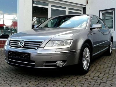 Gebraucht VW Phaeton Individual 239 PS (175 kW) 2010 Bentley arabesquesilber Limousine