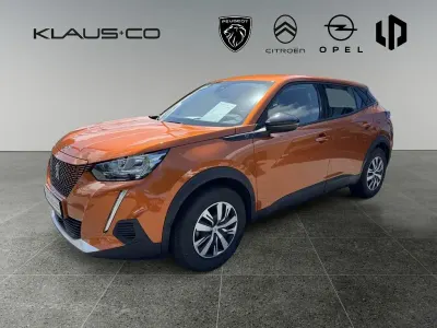 Gebraucht Peugeot e-2008 Active 100 kW (136 PS) 2022 Orange SUV