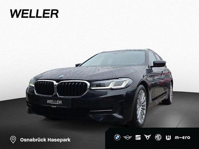 Black sapphire (schwarz) Gebraucht 2022 BMW 540 Comfort Edition Kombi | 40.910 € (Superpreis)