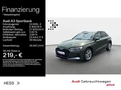Gebraucht Audi A3 Advanced 204 PS (150 kW) 2025 Distriktgrün metallic Limousine