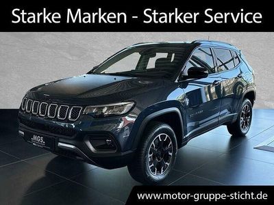 Gebraucht Jeep Compass 241 PS (177 kW) 2024 Blue shade SUV