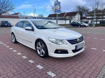 Gebraucht VW Passat 150 PS (110 kW) 2012 Weiß Coupé
