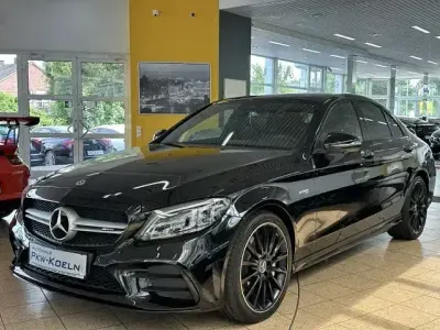 Używany Mercedes C43 AMG AMG 390 KM (286 kW) 2021 Czarny Sedan/Limuzyna