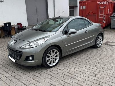 Gebraucht Peugeot 207 CC Roland Garros 120 PS (88 kW) 2009 Grau Cabrio