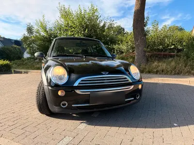 Gebraucht Mini ONE 90 PS (66 kW) 2005 Schwarz Kleinwagen