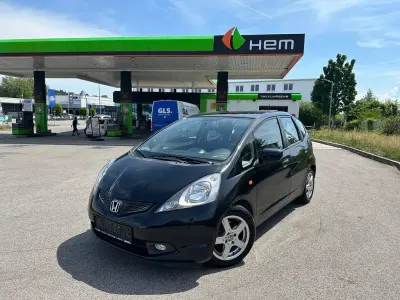 Gebraucht Honda Jazz Trend 90 PS (66 kW) 2010 Schwarz Kleinwagen