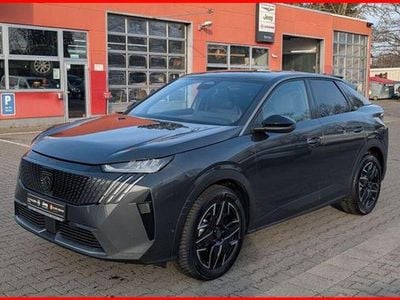 Grau Gebraucht 2024 Peugeot 3008 Limousine | 28.500 € (Guter Preis)