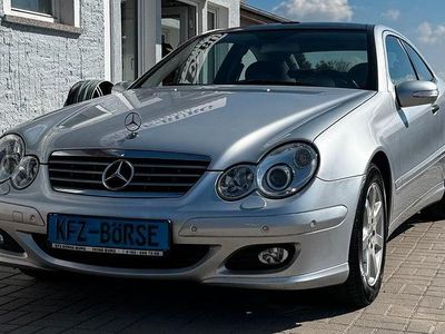 Gebraucht Mercedes C200 163 PS (119 kW) 2005 Silber Coupé