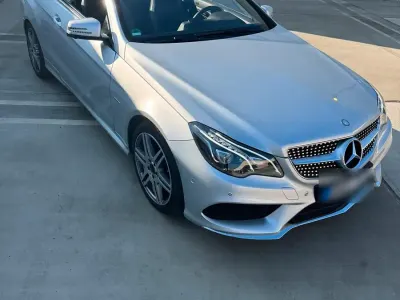 Używany Mercedes E220 Sportline 170 KM (125 kW) 2017 Srebrny Kabriolet