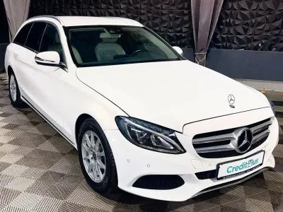 Gebraucht Mercedes C180 156 PS (114 kW) 2017 Weiß Kombi