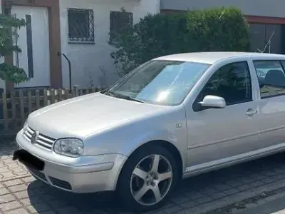 Gebraucht VW Golf IV 105 PS (77 kW) 2001 Silber Limousine