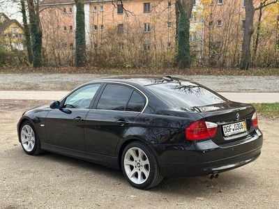 BMW 325
