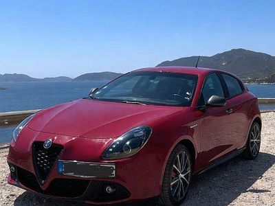 Gebraucht Alfa Romeo Giulietta 120 PS (88 kW) 2016 Rot Kleinwagen