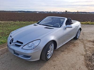 Gebraucht Mercedes SLK200 AMG 163 PS (119 kW) 2010 Silber Cabrio