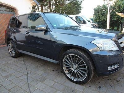 Grau Gebraucht 2010 Mercedes GLK220 SUV | 10.850 € (Etwas zu teuer)