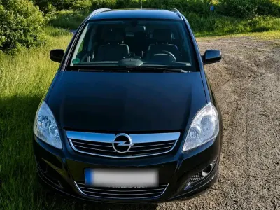 Gebraucht Opel Zafira 2010 Schwarz Van / Kleinbus