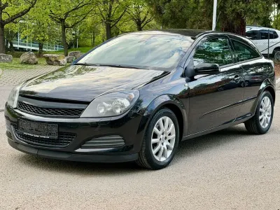 Brugt Opel Astra GTC Catch Me 90 HK (66 kW) 2007 Sort