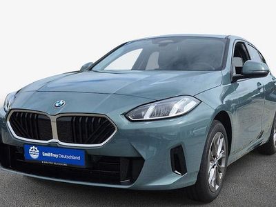 Grün Neu 2025 BMW 116 Kleinwagen | 28.990 € (Superpreis)