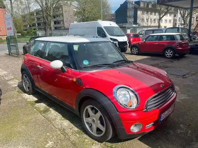 Używany Mini Cooper Chili 120 KM (88 kW) 2007 Czerwony Hatchback