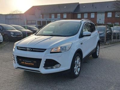 Gebraucht Ford Kuga Titanium 163 PS (119 kW) 2013 Weiß SUV
