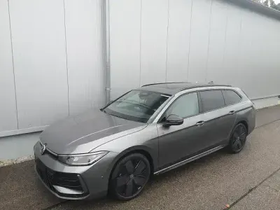 Ny VW Passat R-line 193 HK (141 kW) 2025 Andere Stationcar