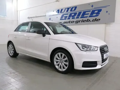 Gebraucht Audi A1 Sportback 95 PS (69 kW) 2018 Weiß Kleinwagen