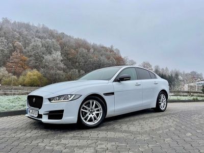 gebraucht Jaguar XE 2.0 Automatik Leder