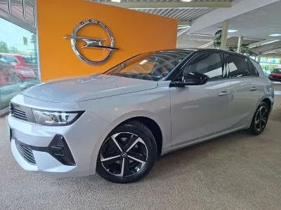 Gebraucht Opel Astra 131 PS (96 kW) 2025 Silber Kleinwagen