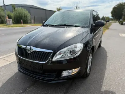 Gebraucht Skoda Fabia Fresh 90 PS (66 kW) 2013 Schwarz Limousine