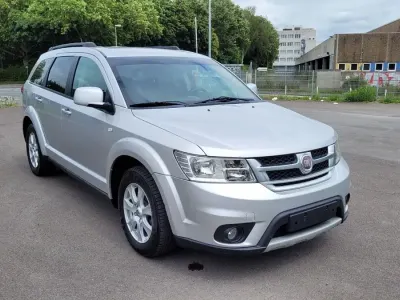 Gebraucht Fiat Freemont Urban 140 PS (102 kW) 2012 Silber SUV