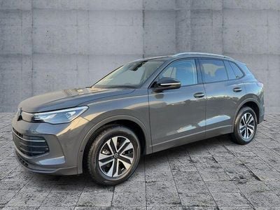 Neu VW Tiguan Life 150 PS (110 kW) 2025 Grau SUV