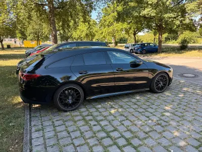 Gebraucht Mercedes CLA250e Shooting Brake 224 PS (164 kW) 2019 Schwarz Kombi