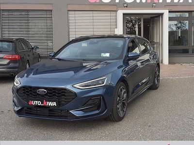 Gebraucht Ford Focus ST-Line X 125 PS (91 kW) 2023 Blau Limousine